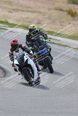 media/Mar-05-2023-TrackXperience (Sun) [[a95d40e56a]]/Group 2/session 2 turn 4/